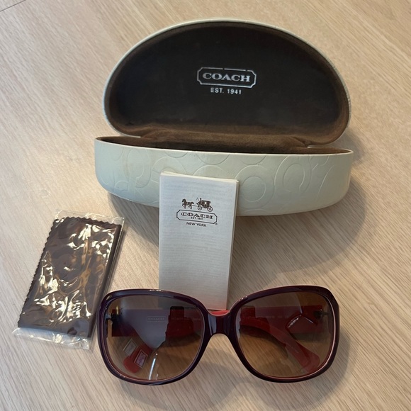 Coach sunglasses - Picture 1 of 12